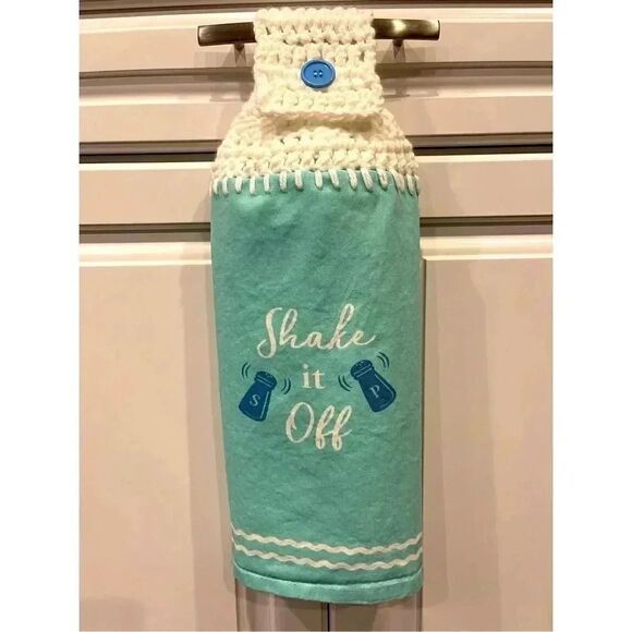 Crochet Top Kitchen Towel- Shake It Off (Salt And Pepper Shakers) - Picture 1 of 3